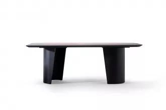 Capella Dinner Table