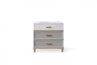 Studio Dresser