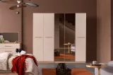 Mimosa Bedroom with 5 Doors
