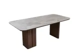 Piyano Dinner Table
