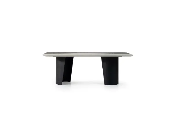 Capella Dinner Table