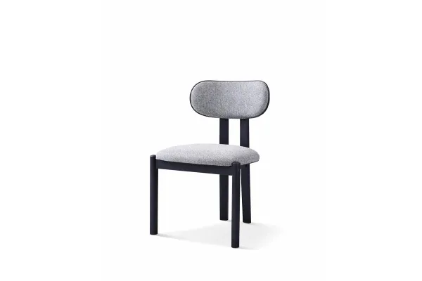 Eska Chair