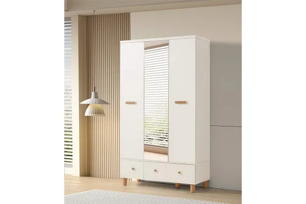 Nice 3-Doors Wardrobe