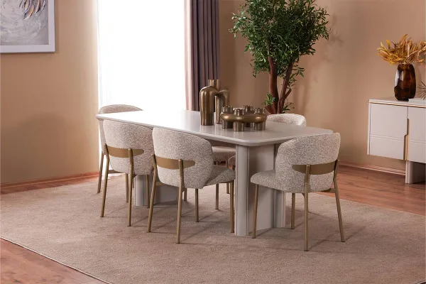 Pier Dining Table Room